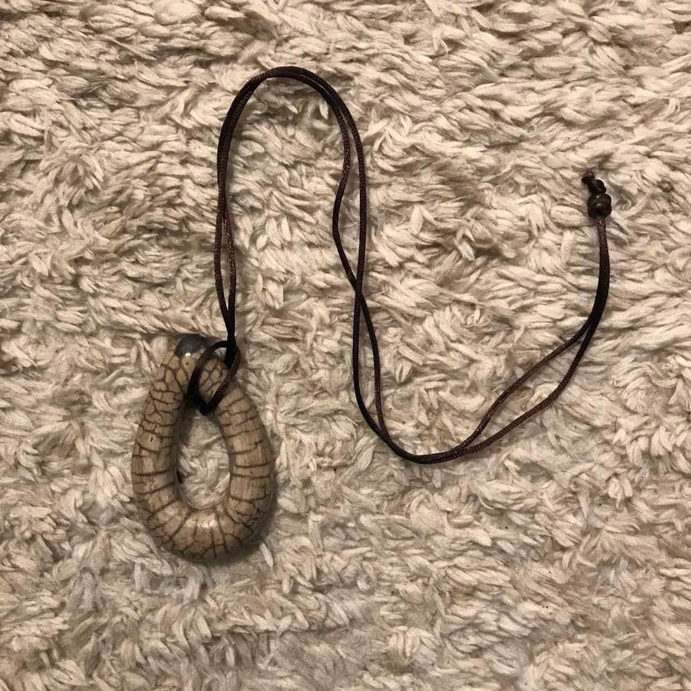 Unique Teardrop Pendant Necklace